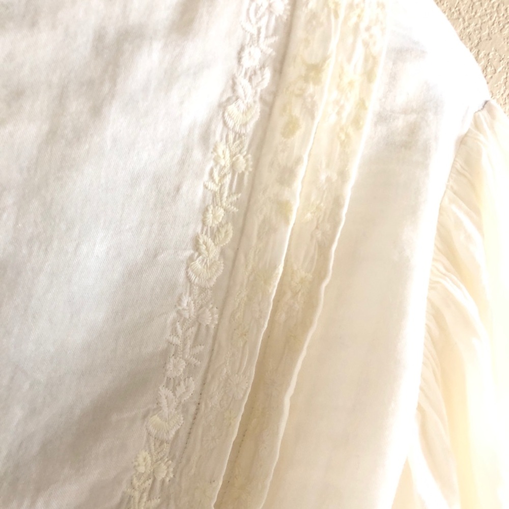 Free People || Ivory Button Blouse - Picture 5 of 10